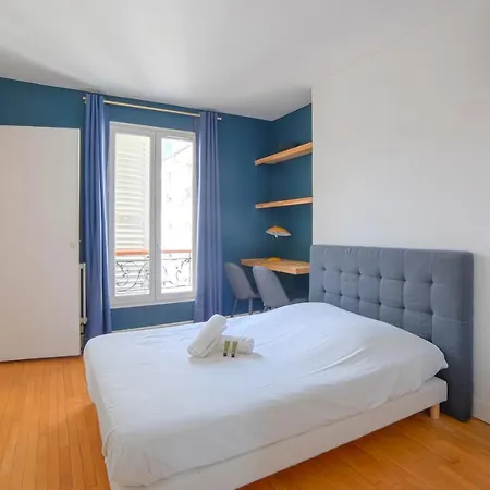 Apartment Charming Modern Flat In - Welkeys *