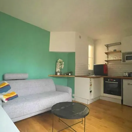 Charming Modern Flat In - Welkeys Apartment